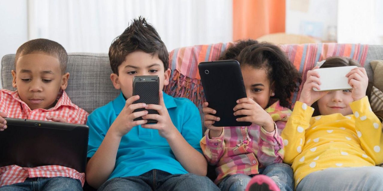 Disadvantages of Mobile Phone Use by Children at Night